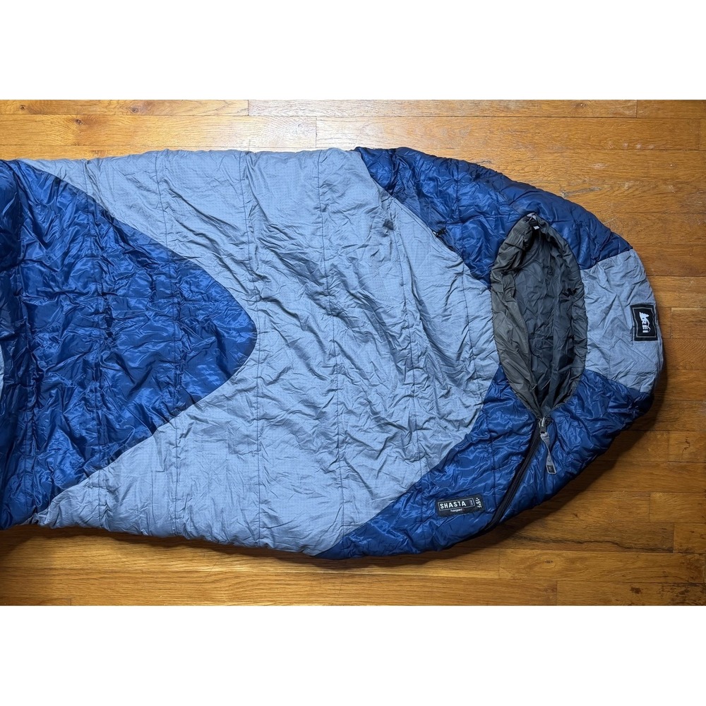 REI Polarguard 3D Shasta +15°‎ Men's Warmth Sleeping Bag Mummy Blue - EUC